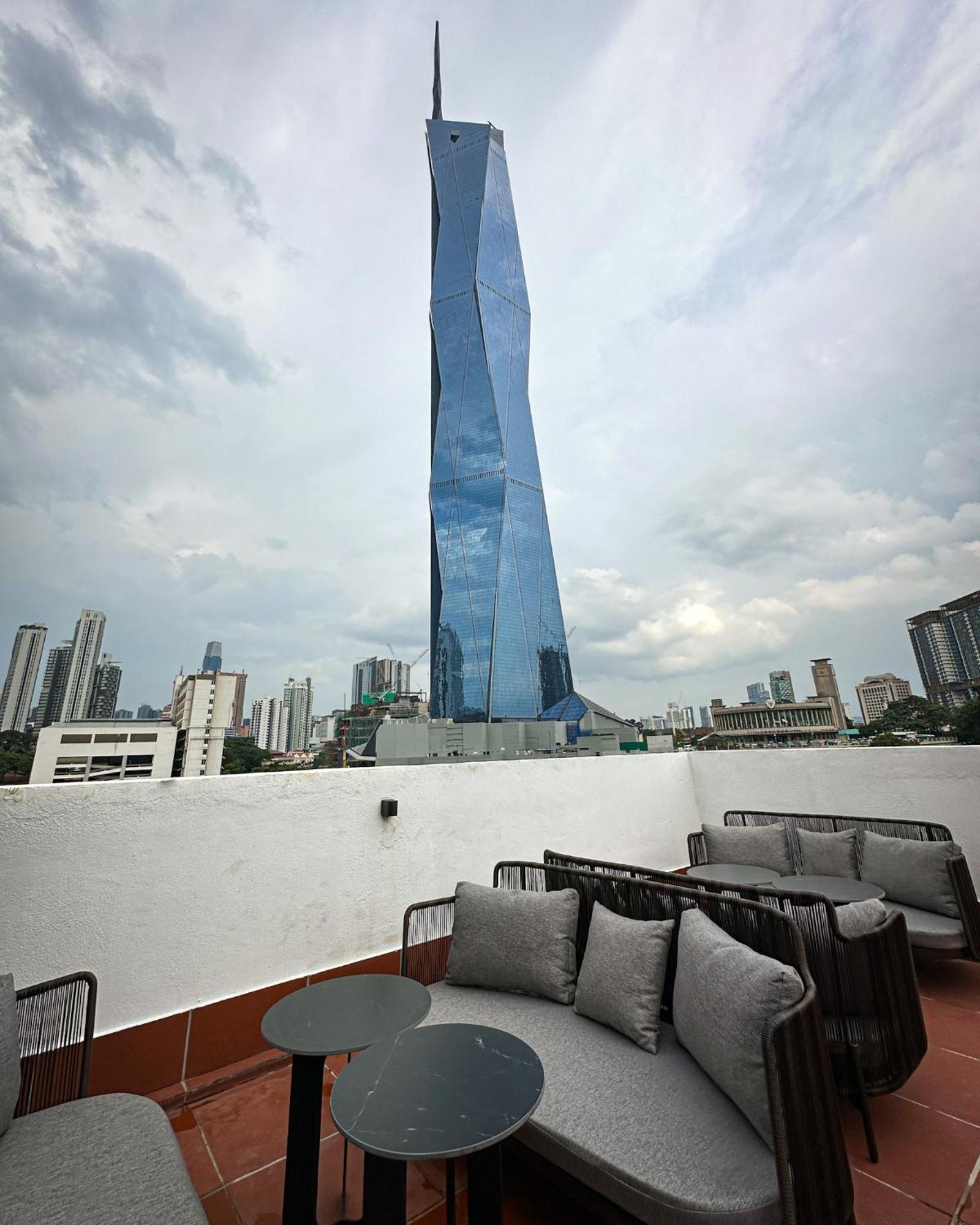 B Hotel Куала-Лумпур Экстерьер фото